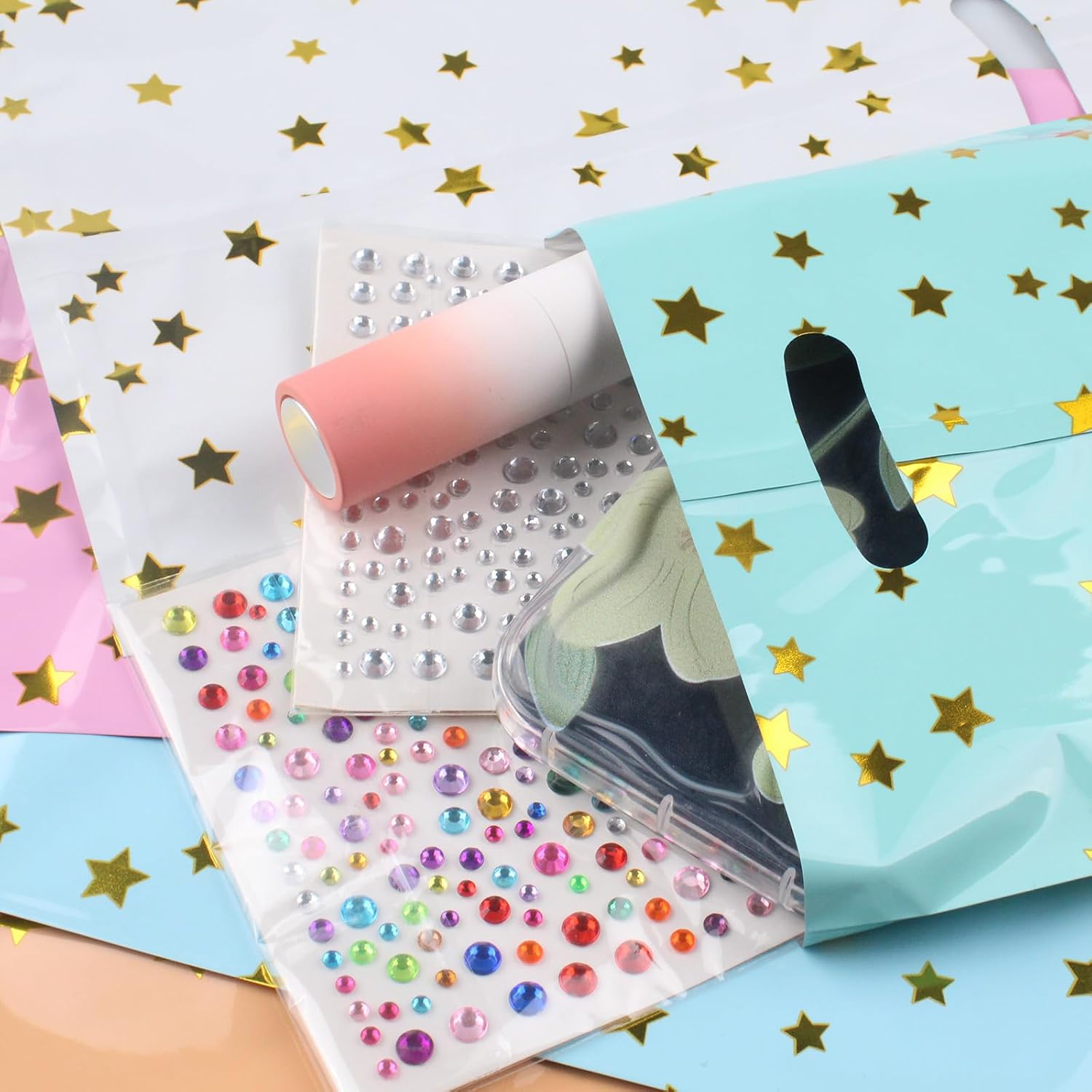 25 Party Favor Bags for Kids Birthdays, Goodie Candy Bags in 5 Colors with Star Pattern