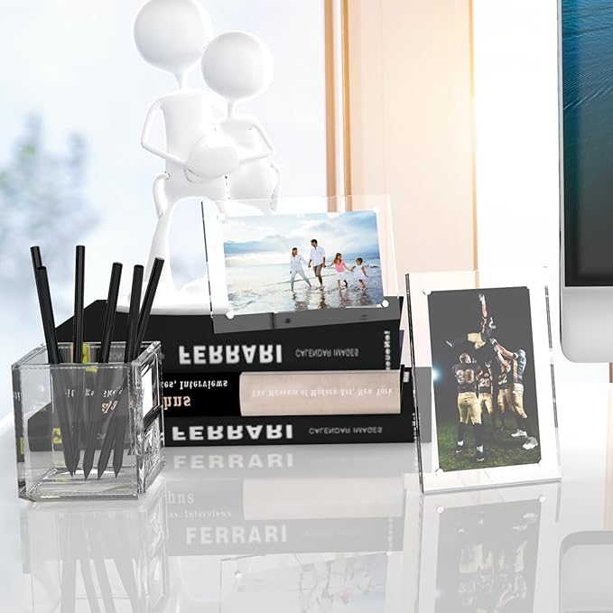 HELPLEX Picture Frames, 3 Pack 4x6 inch Acrylic Picture Frame Clear 4 x 6 Photo Frames Magnetic Picture Frames Ready for Tabletop Display, Effectively Protect Photos from Fading and Yellowing