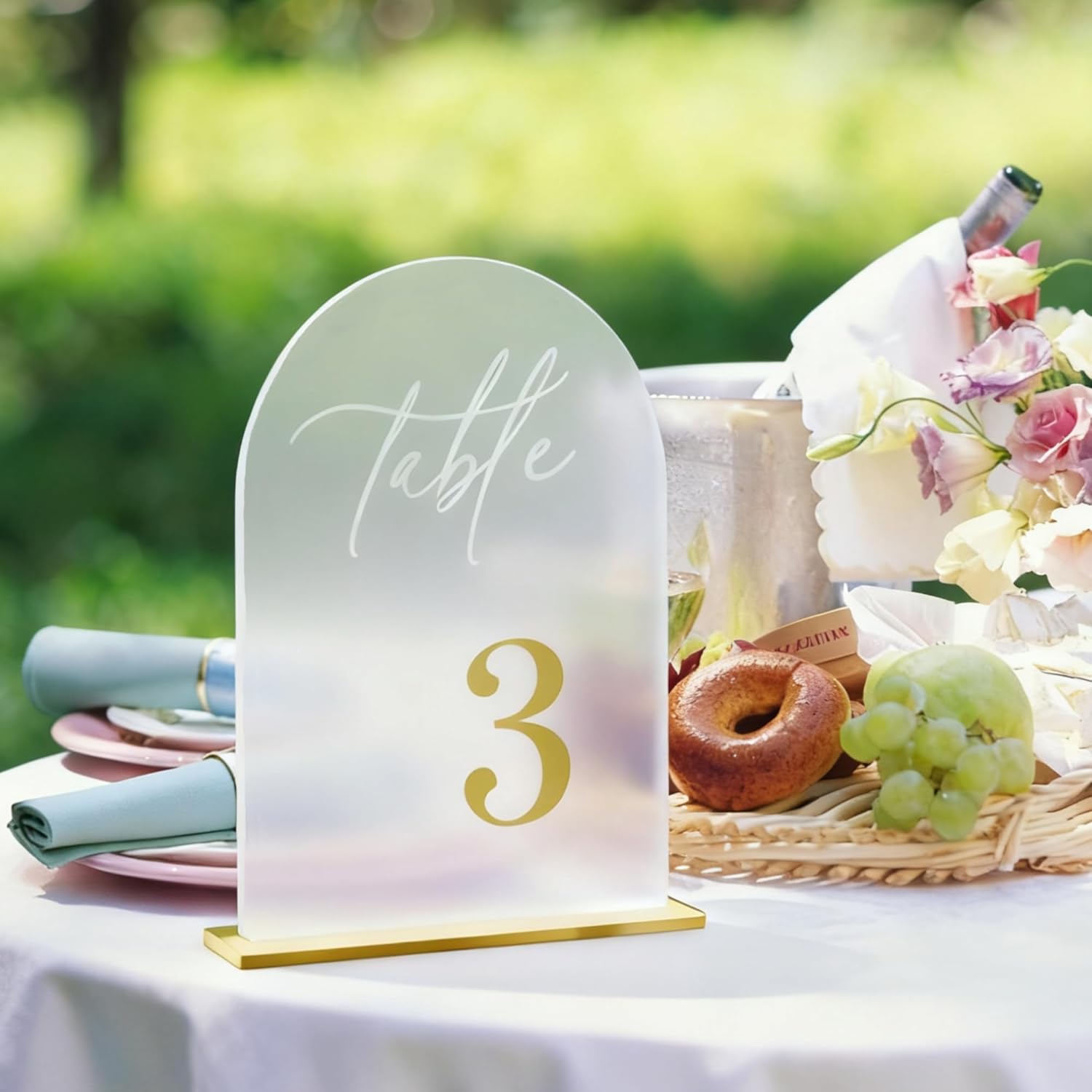 Frosted Wedding Table Numbers 1-10 with Stands, Elegant Gold 3D Arch Signs with Holder - 5.5" X 7" Arch Acrylic Table Numbers for Wedding Reception, Party, Anniversary, Events And Centerpiece