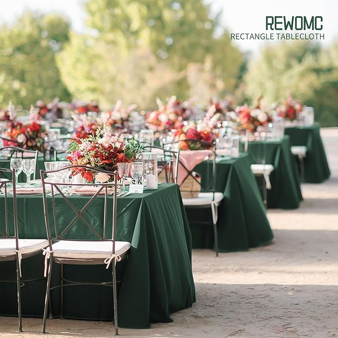 10 Pack Hunter Green Tablecloths for 6ft Rectangle Tables 60 x 102 Inch - Polyester Table Cover Stain and Wrinkle Resistant Washable Fabric Table Clothes for Wedding Party Banquet Reception Restaurant