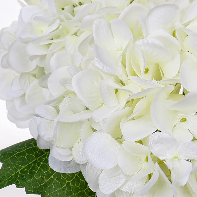 Hollyone Hydrangea Artificial Flowers with Vase White Silk Fake Flowers Arrangements in Glass Vase with Faux Water for Home Bathroom Office Table Centerpiece Shelf Decorations