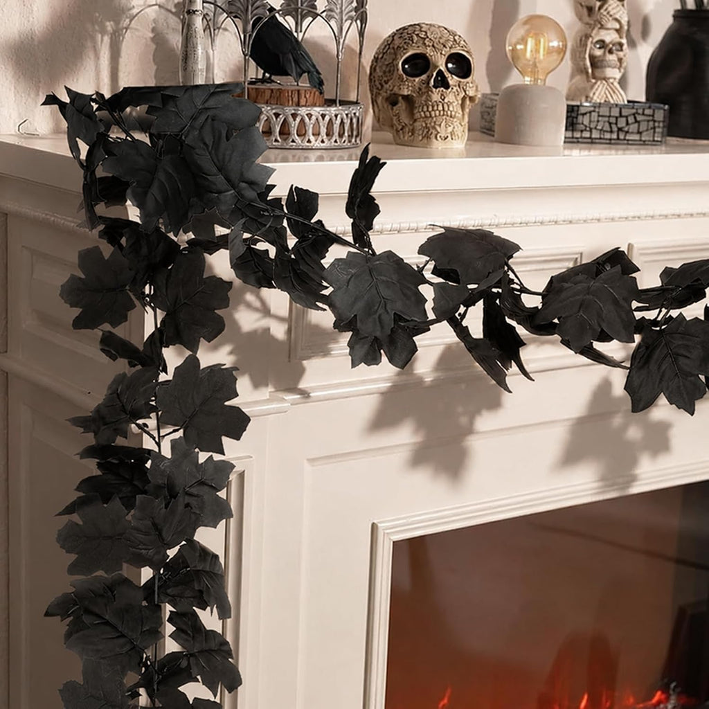 48ft black halloween garland 8pcs maple leaf, table showing dimensions