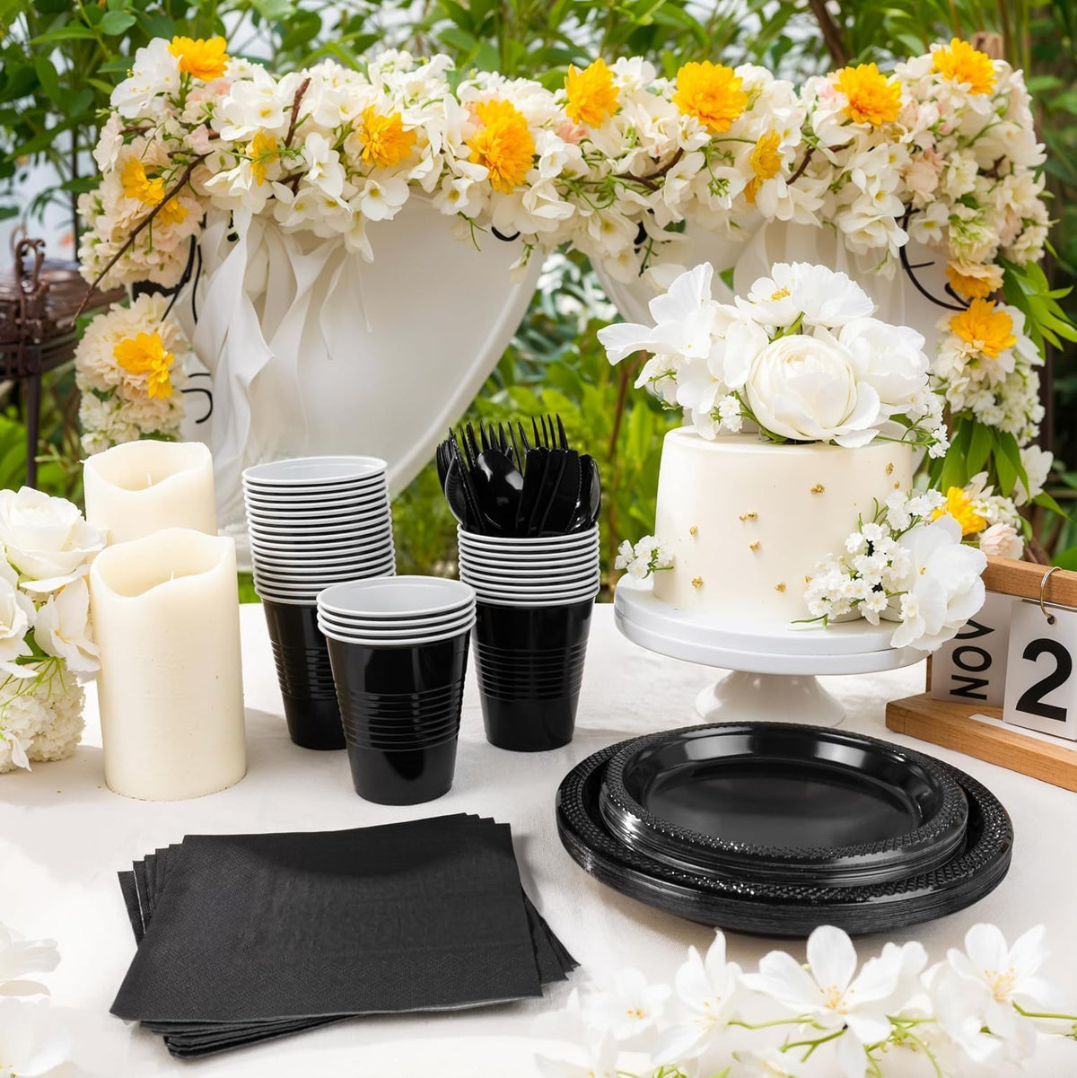 MirthMood 350PCS Black Disposable Plates,black plates disposable for Party
