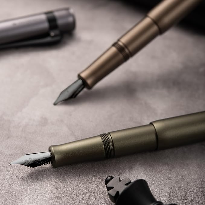 Hongdian M2 Black Forest Mini Fountain Pen, Bent Nib & Sleek Shape Aluminium Short Pocket Travel Pen (Caramel Brown)