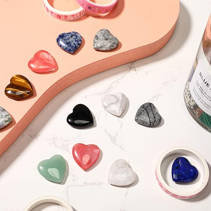 Nuenen 40 Pcs 0.8 Inch Worry Stone Bulk Crystals Heart Shaped Rock Tiny Trinkets Stone Inspirational Healing Crystal Gemstone Love Carved Rock Mom Women