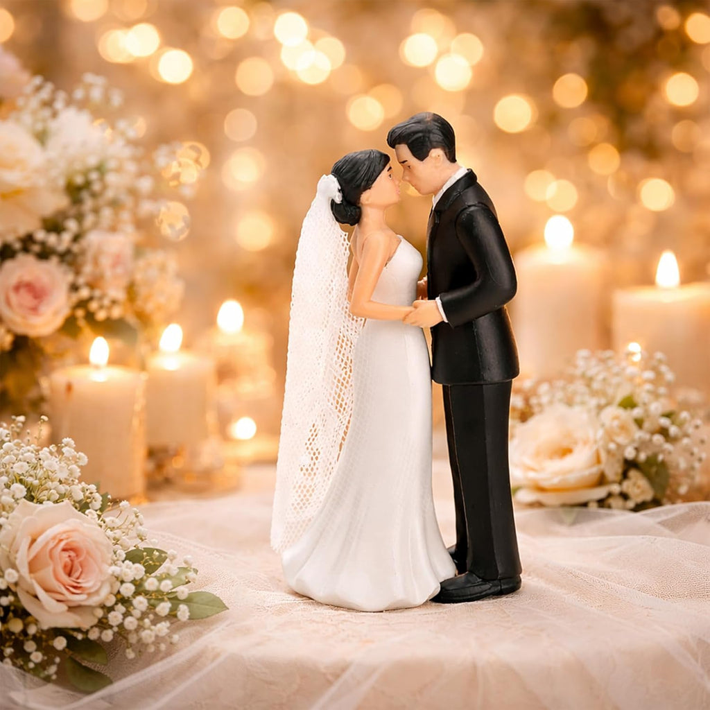 4.3” Traditional Bride and Groom Cake Toppers – Elegant Romantic Wedding Cake Vintage Couple Figurine, Pastel Novios Para Statue for Engagement, Anniversaries, Bridal Showers Parties, Party Decoration