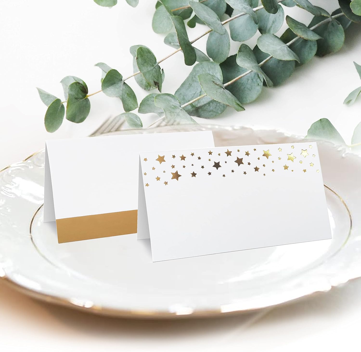 CLEVER SIGNS 100 Pack Gold Place Cards for Wedding Party Reception, 2" X 3.5, Double Design, Gold Foil Stars and Line, Scored for Easy Folding, Place Cards for Table Setting