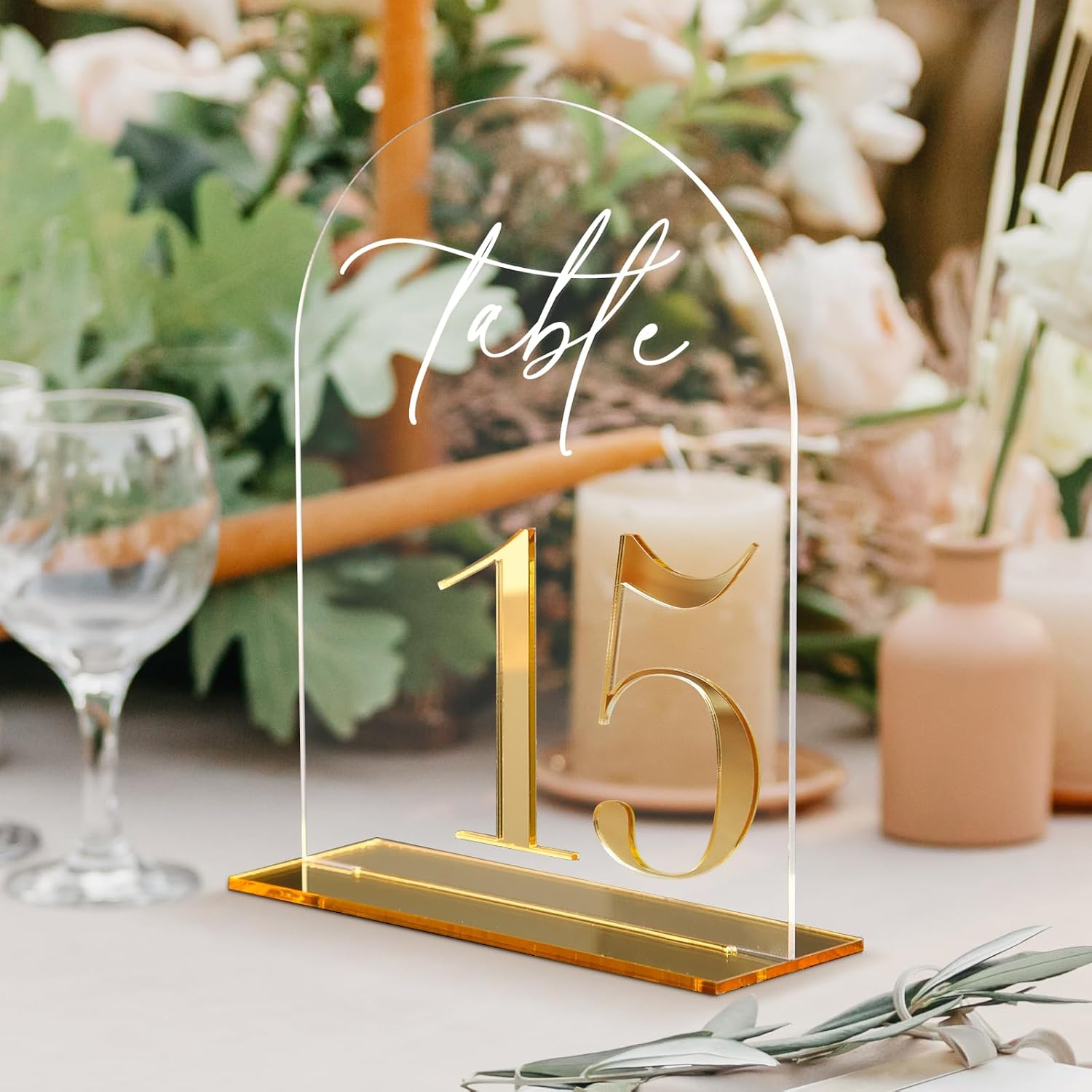 HOODO Clear Arch Wedding table numbers 1-15 with Stands, 5"x7" Arched Acrylic Signs with Gold Mirror Numbers, Clear and Gold Acrylic Table Numbers for Wedding Reception, Party, Anniversary, Event