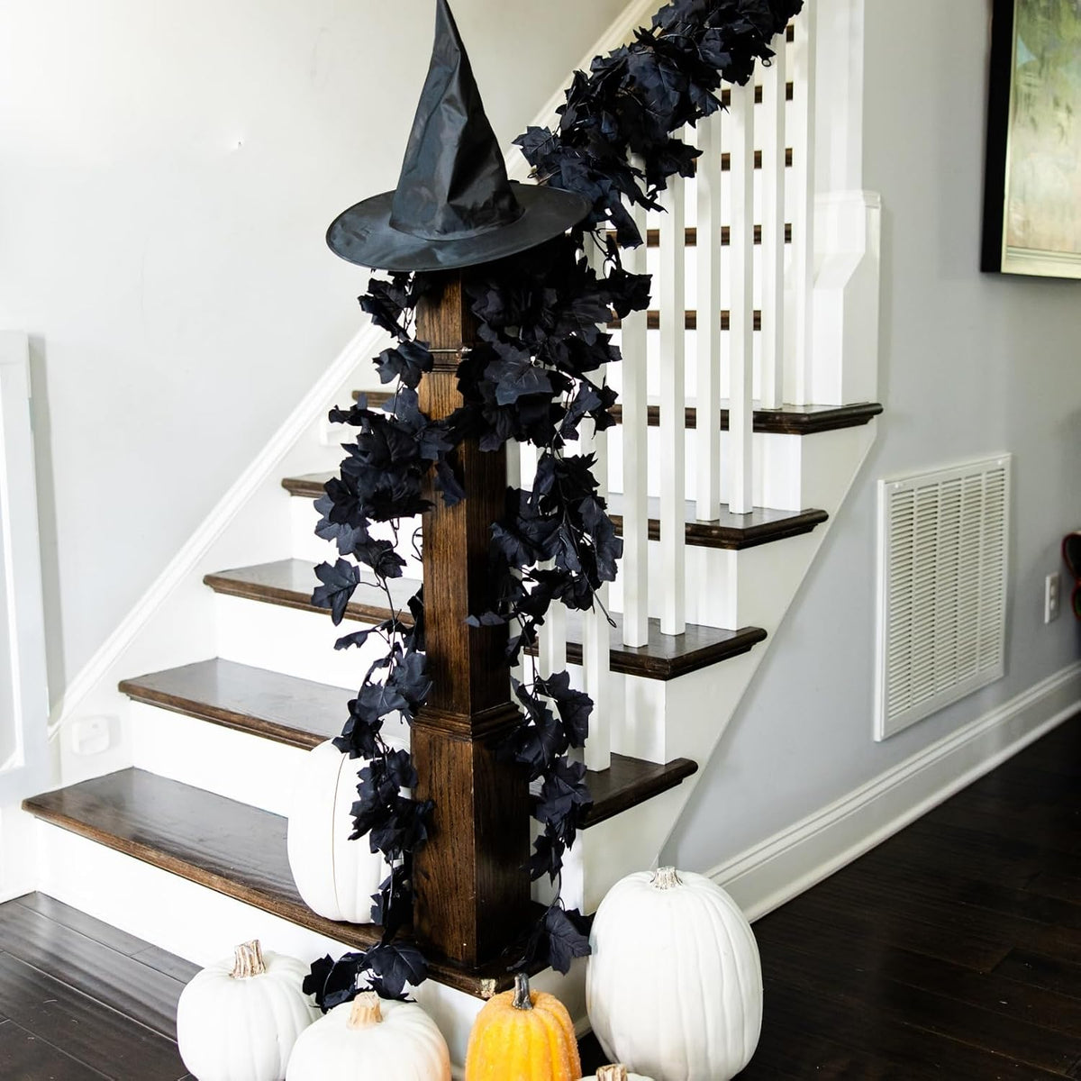 cqure black maple leaf garland, 12pcs halloween garland, close-up detail
