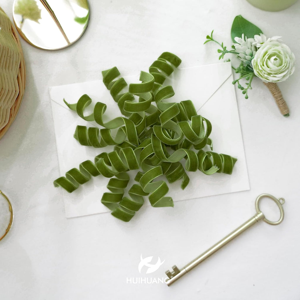 HUIHUANG Moss Green Bows for Gift Wrapping Self Adhesive Christmas Green Gift Bows Burst Curly Ribbon Bows for Presents, Gift Wrapping, Treat Bags, Party Favor, Crafts-6 inch x 6 Counts
