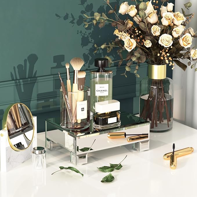 Set of 2 Mirrored Risers for Display, Mirrored Display Stand, Glass Perfume Tray for Vanity, Bathroom Counter Decor Organizer, Footed Tray, Square Mirrors for Centerpieces