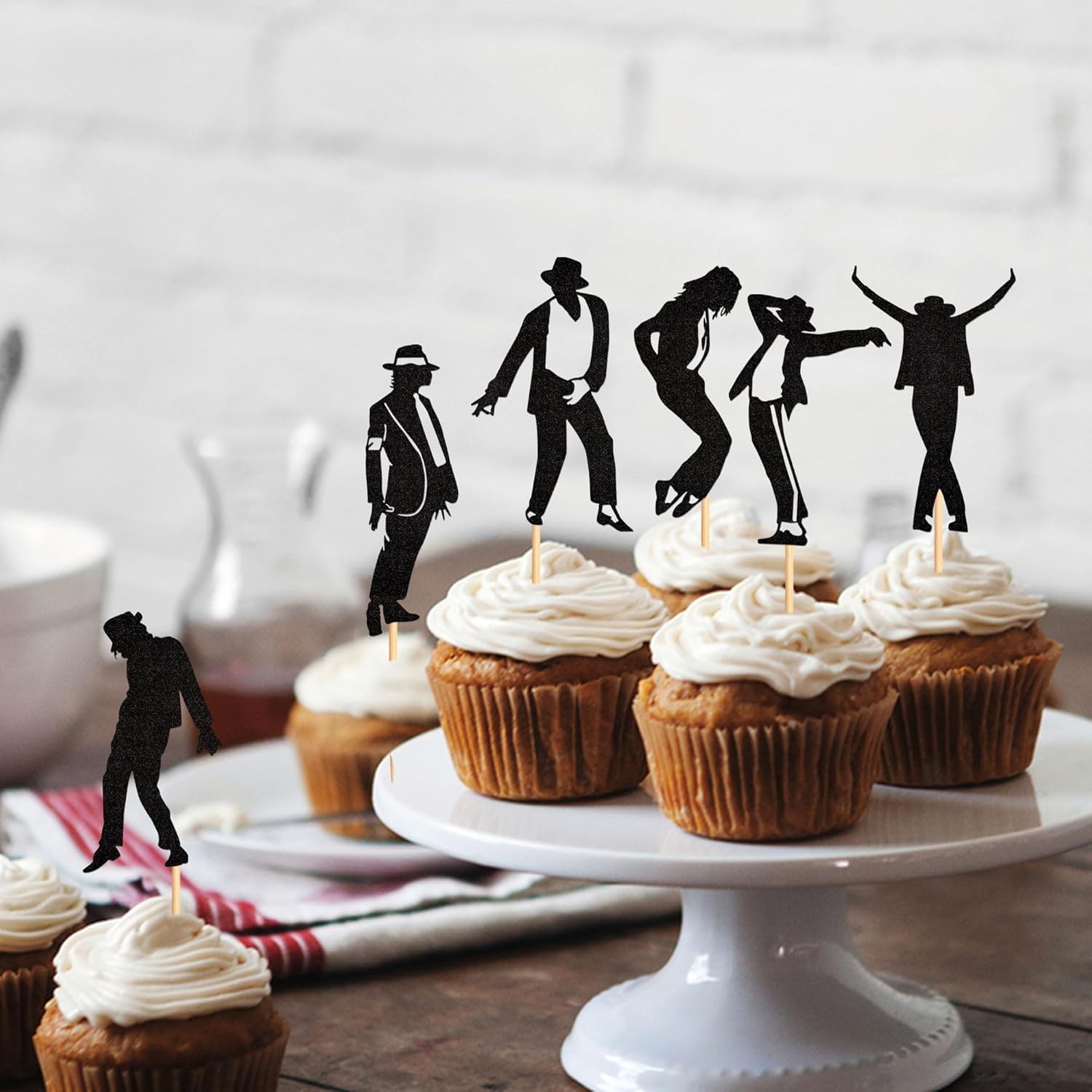 Ercadio 30pcs Glitter Black Jazz Dance Cupcake Topper Jazz Music Cupcake Picks Dancer Silhouette Cake Picks for Jazzist Birthday Cupcake Decorations Pop Music Dancing Anniversary Party Supplies