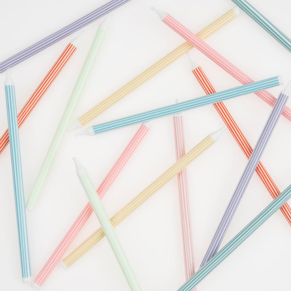 Meri Meri Happy Birthday Candles for Cake (Pack of 16), 2 Sizes of Birthday Cake Candles, Unscented, Meri Meri Candles
