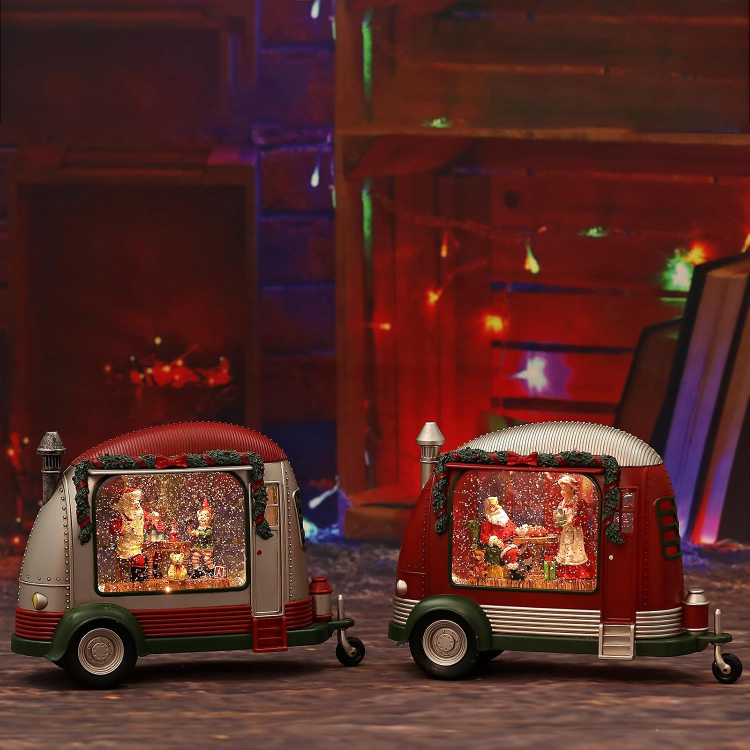 Christmas Snow Globe, RV Santa Claus Gift Room Scene Snow Globe, Glittering Lantern with Timer, Snow Globe Lantern USB or Battery Powered for Desktop Ornament, Christmas Decoration and Gifts