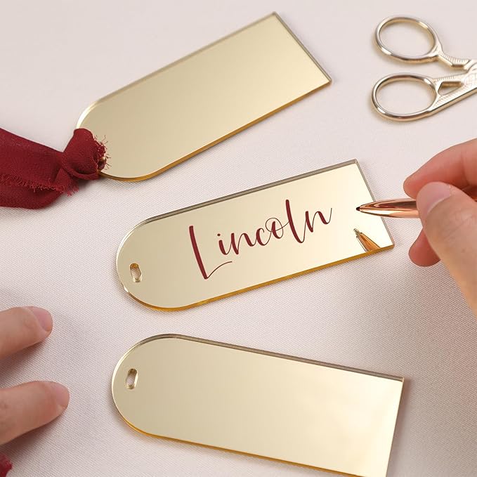 UNIQOOO 20 Pcs Mirror Gold Acrylic Place Cards, 3.9x1.6 inches DIY Blank Hanging Tags, Perfect for Wedding Table Decor, Birthday, Centerpiece, Decoration, Party, Anniversary, Event