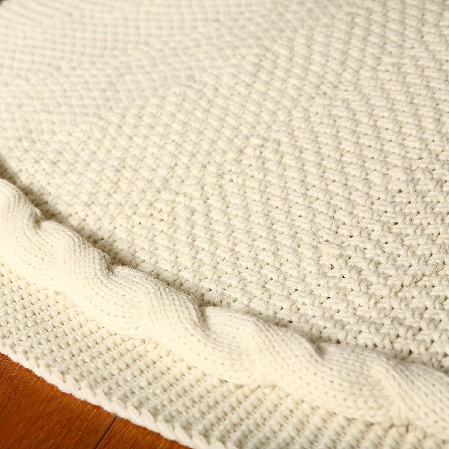 Sattiyrch Knit Christmas Tree Skirt,Luxury Cable Knitted Thick Rustic Xmas Tree Decoration (Cream, 36")