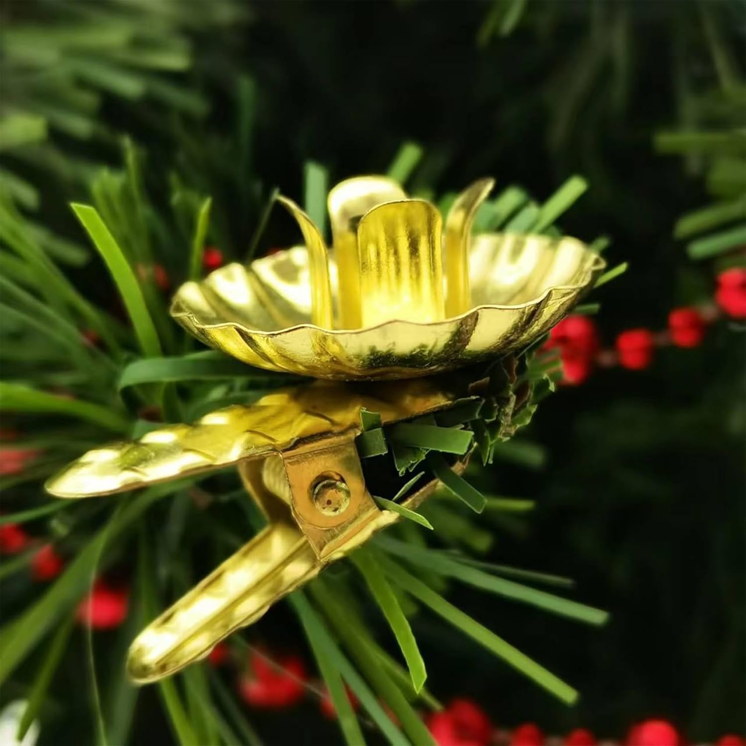 Candle Holders 20PCS Gold Flower-Shaped Metal Clip-On Candle Holders for Christmas Tree, Birthday, and Mother's Day Decorations (20, Gold)