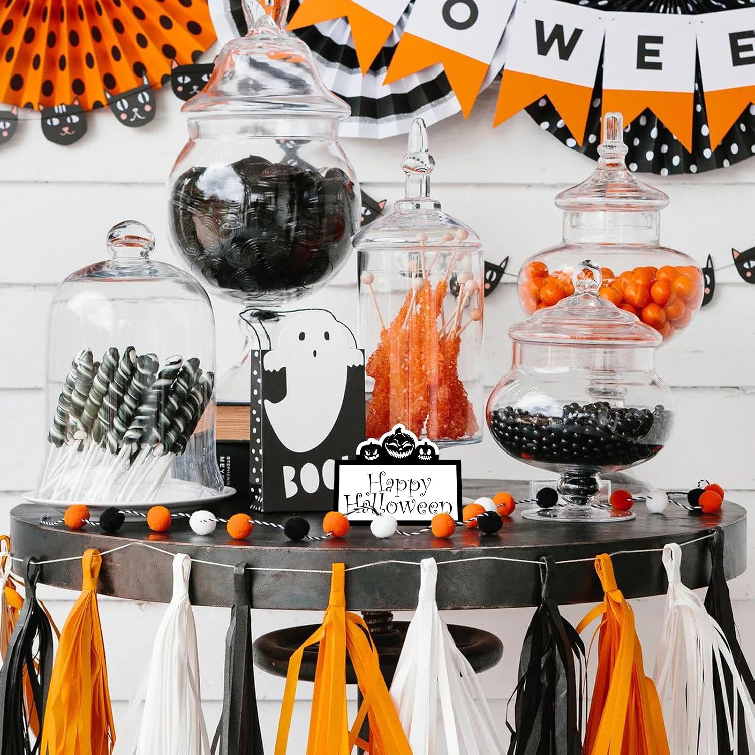 48 Pcs Halloween Place Cards Skeleton Gothic Spider Ghost Placecard Holders Greeting Cards Pumpkin Seating Name Tents for Wedding Dinner Halloween Party Table Birthday Supplies