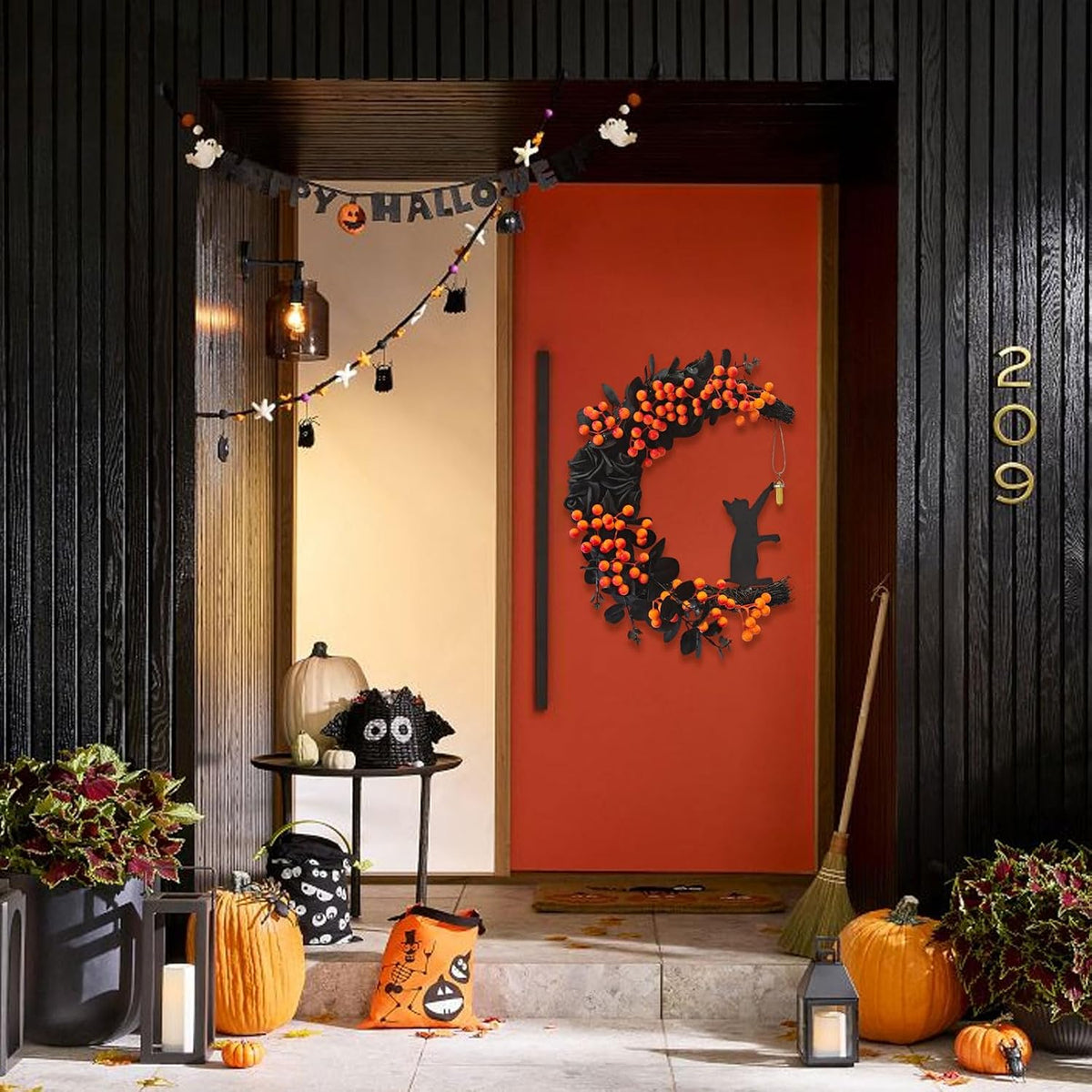 Halloween Decorations Black Cat Half-Moon Wreath