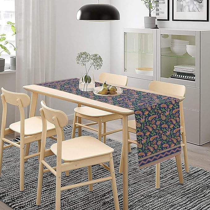 Colorful Paisley Floral Table Runner, Vintage Pink Purple Flowers Green Plants Leaves Print Table Runner for Kitchen Dining Table Indoor Outdoor Home Party, 13x36inch