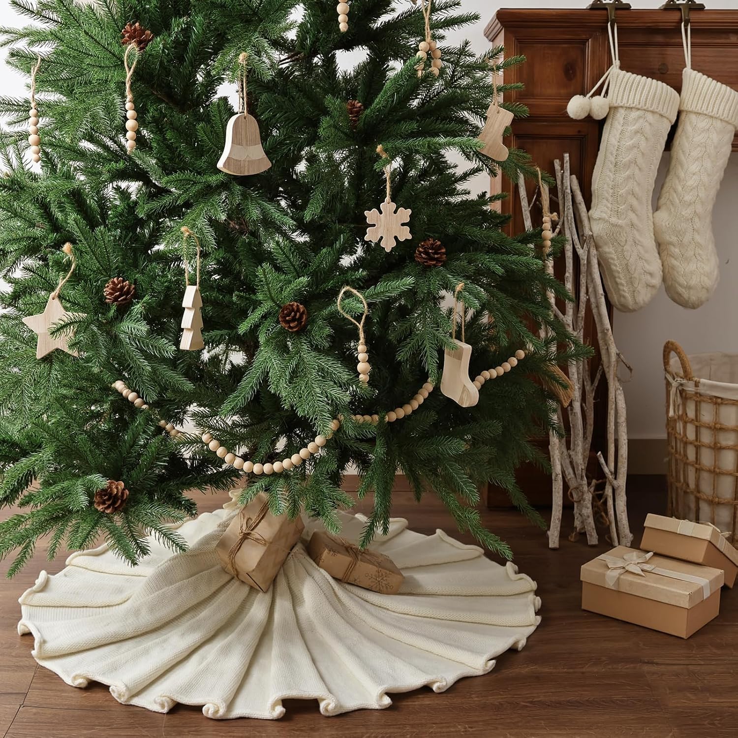 36 inch Christmas Tree Skirt: Pencil Tree Skirt for 6ft Tree, Pleated Design Knit Cream White Small Tree Skirt, Vintage Tree Skirts, Rustic Farmhouse Christmas Decorations