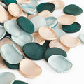Floroom 300pcs Rose Petals Emerald Green Champagne Faux Silk Flower Petals for Wedding Flower Girl Basket Aisle Scatter Dinner Table Centerpieces Party Confetti Bridal Shower Romantic Night Decoration
