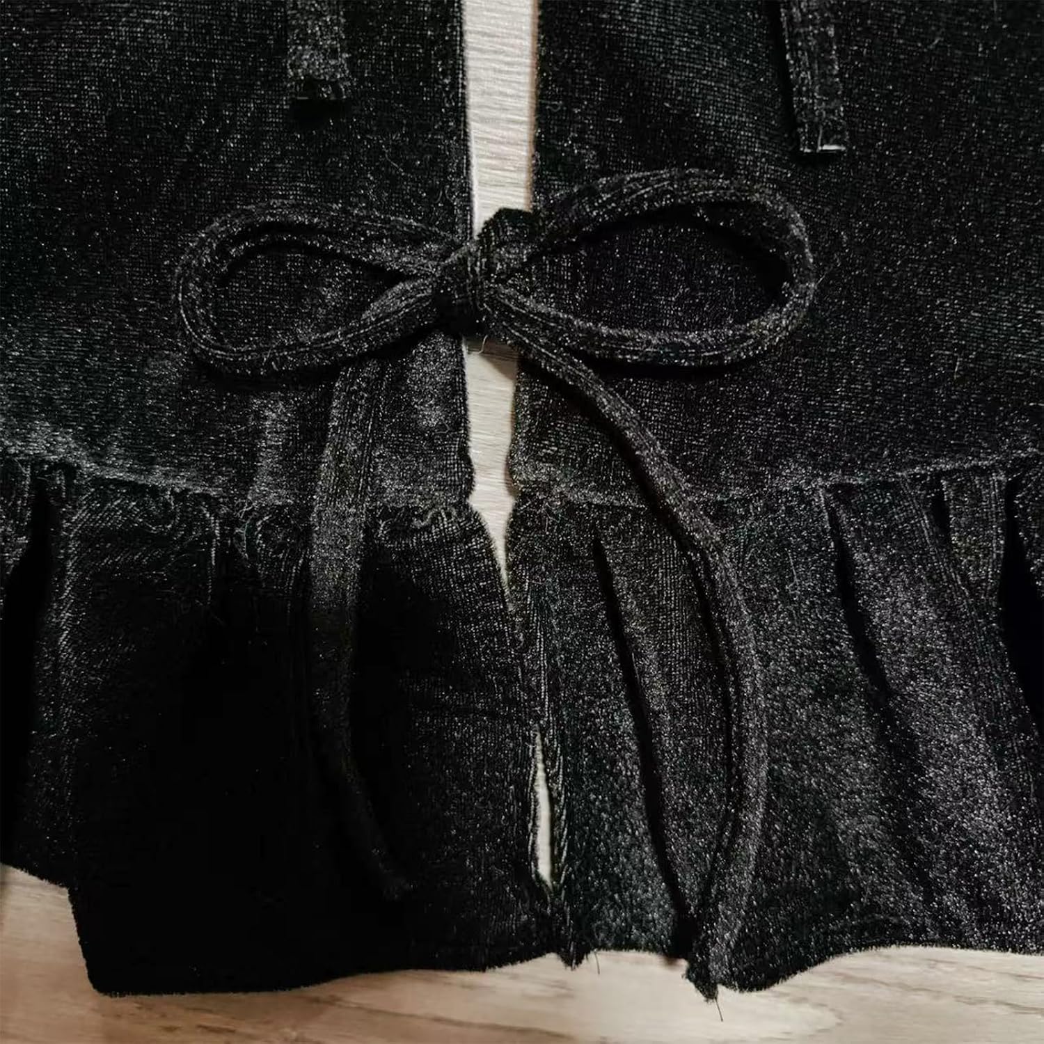 Velvet Christmas Tree Skirt Black 60 inch Ruffled Holiday Tree Skirt for Rustic Xmas Tree Decoration