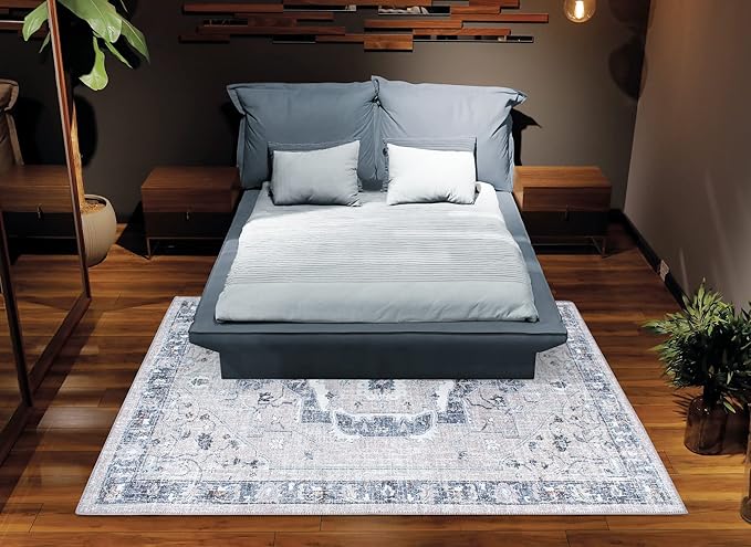 Bloom Rugs Washable Non-Slip 4' x 6' Rug - Pebble Gray/Blue Traditional Medallion Area Rug for Living Room, Bedroom, Dining Room, and Kitchen - Exact Size: 4' x 6'