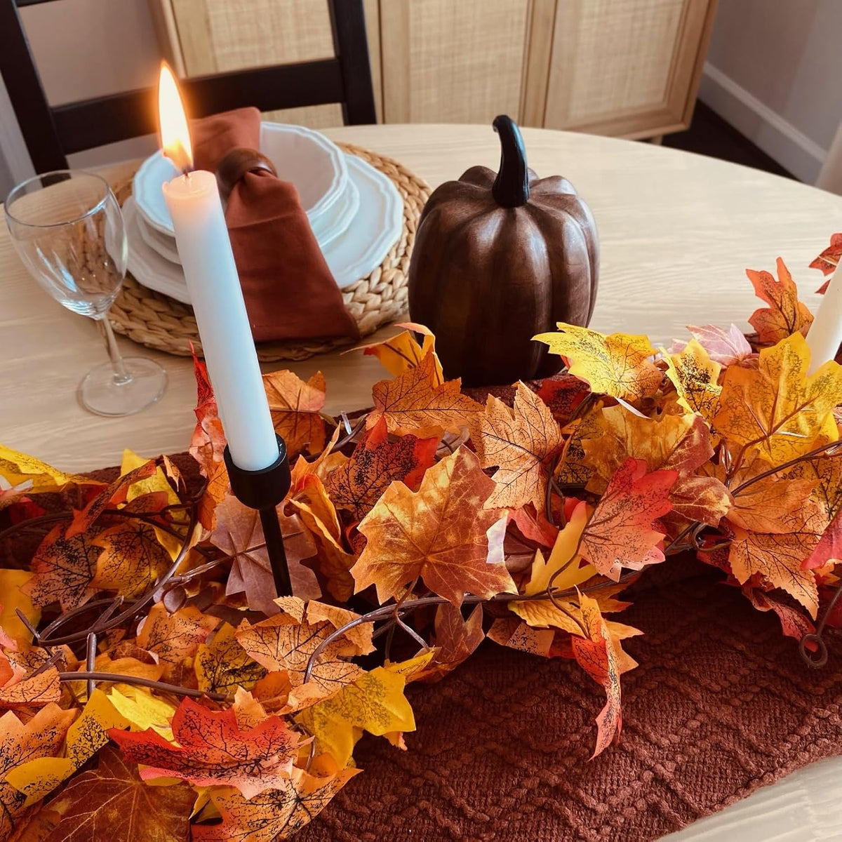 cqure 9 pack fall leaf garland, total 53.1ft on a desk or shelf