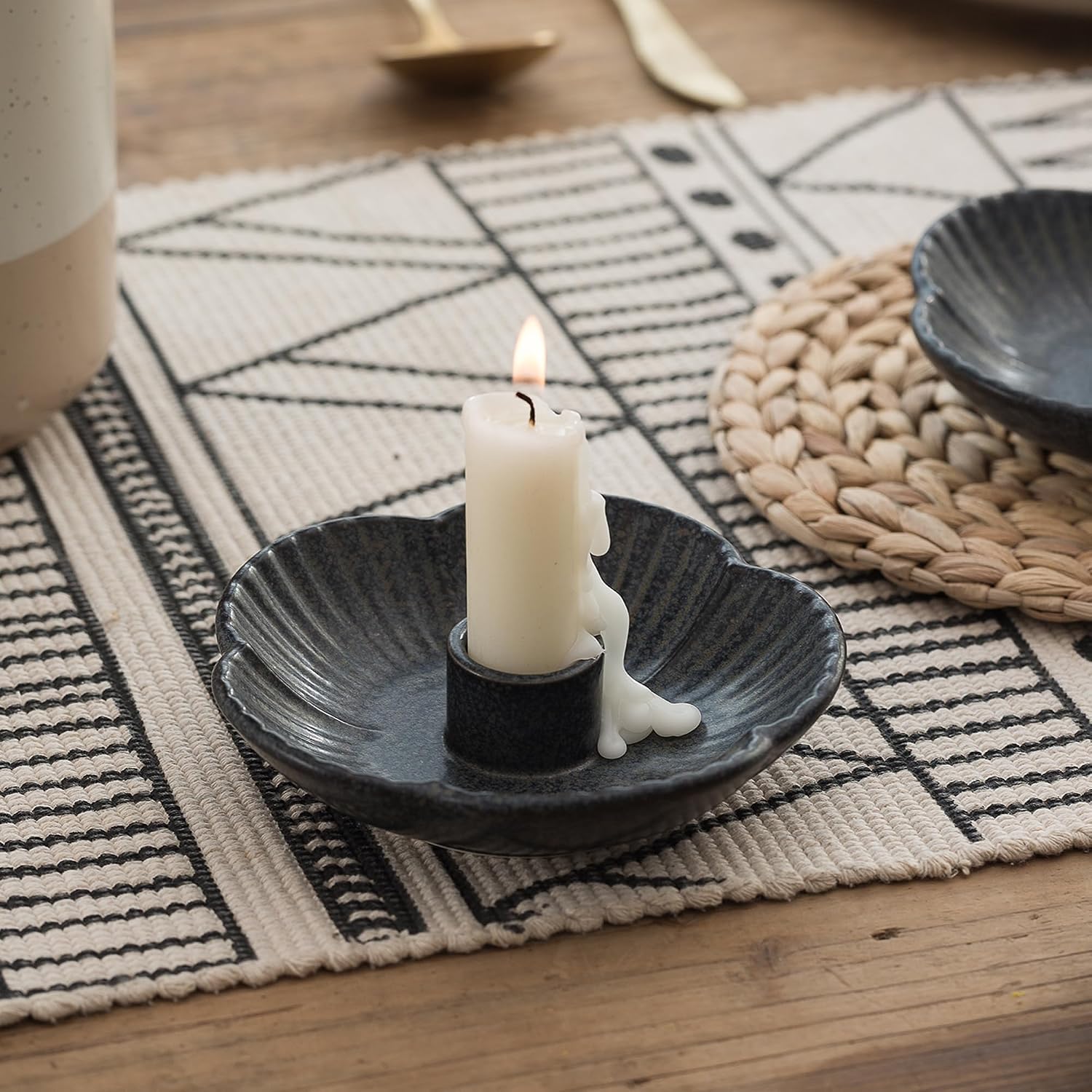 BEUNAIZER Ceramic Flower Candle Holder, 4.7 in Tabletop Tray for Home Decor | Holds incense or palo santo when you want a calm room setting for reading, meditation, relaxing or evening routines.