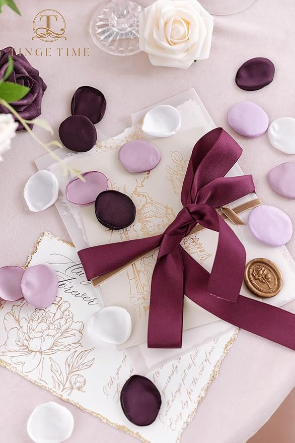 TINGE TIME 400pcs Silk Flower Petals for Wedding, Rose Petals for Decoration, Fake Flower Petals for Bridal Showers, Flower Girl Petals for Anniversaries and Parties (Lavender & Plum)