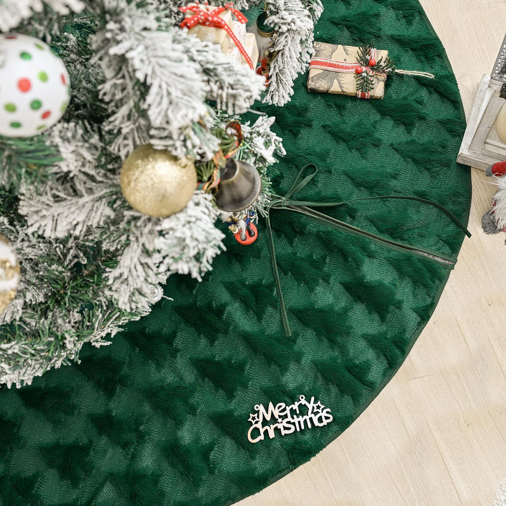 AVOIN colorlife Green Pine Faux Fur Soft Plush Christmas Tree Skirt 36 Inch | Split Slit Design, Rope Ties, Perfect 4-6 ft Trees Compatibility, Base Cover, Mat for Gifts