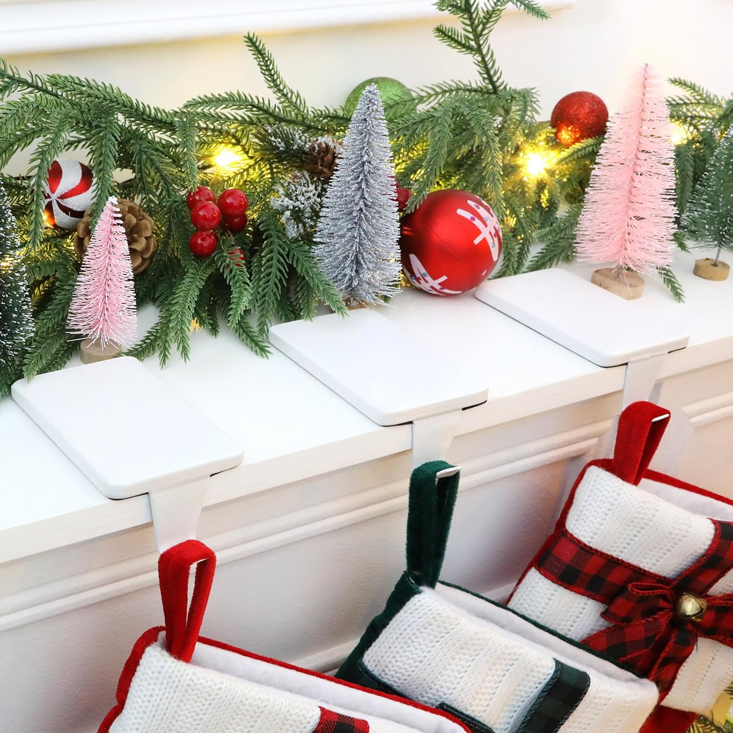 HMASYO Christmas Stocking Holders for Mantle Set of 2, White Heavy Duty Iron Stocking Hangers Base, Low Profile Weighted Stocking Holder Hooks for Fireplace Tabletop Shelf Christmas Decoration