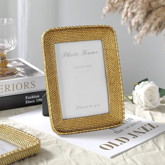 Cuspin Vintage Gold 5x7 Picture Frame, Gold Metal Rattan Textured Hand-Crafted Photo Frame with Glass Front Antique Picture Frame for Tabletop Display & Wall Display, Retro Design Home Decor