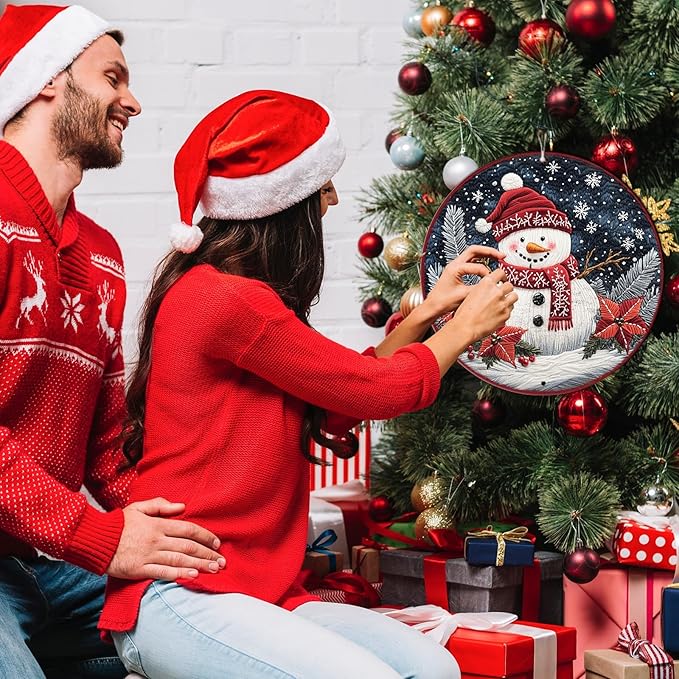 Round Christmas Snowman Decor Metal Tin Sign for Door Hanging Sign for Home Bars Clubs Cafes 12 * 12 in