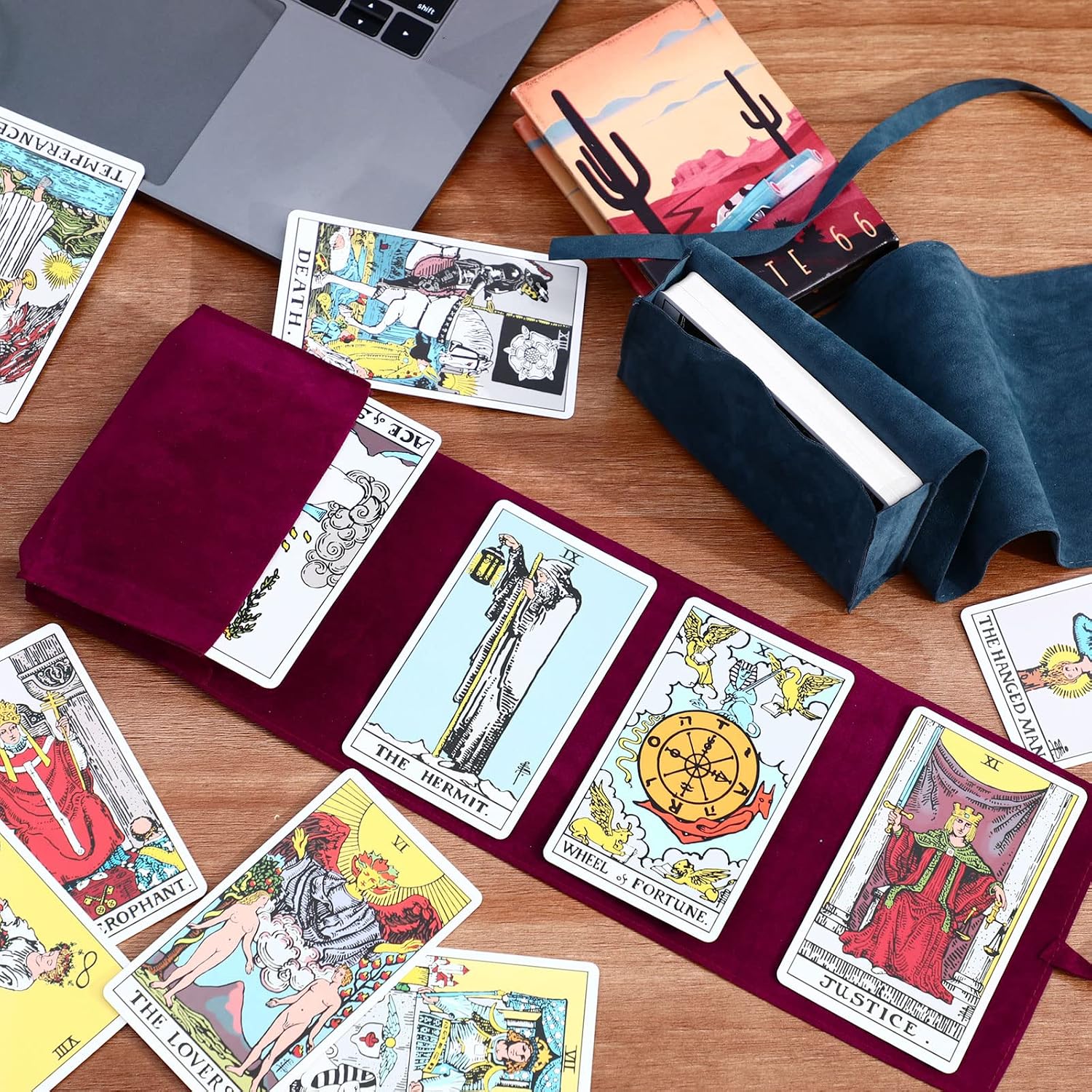 Zhengmy 2 Pieces Tarot Card Velvet Wrap Spread Cloth Pouch Bags Deck Storage Holder for Oracle Playing Cards