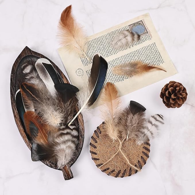 MAOFENG 120pcs 7 Styles Natural Bulk Feathers Assorted Mixed Feathers for DIY Crafts Dream Catcher Wedding Hair Hats Decoration,Guinea Fowl Feathers