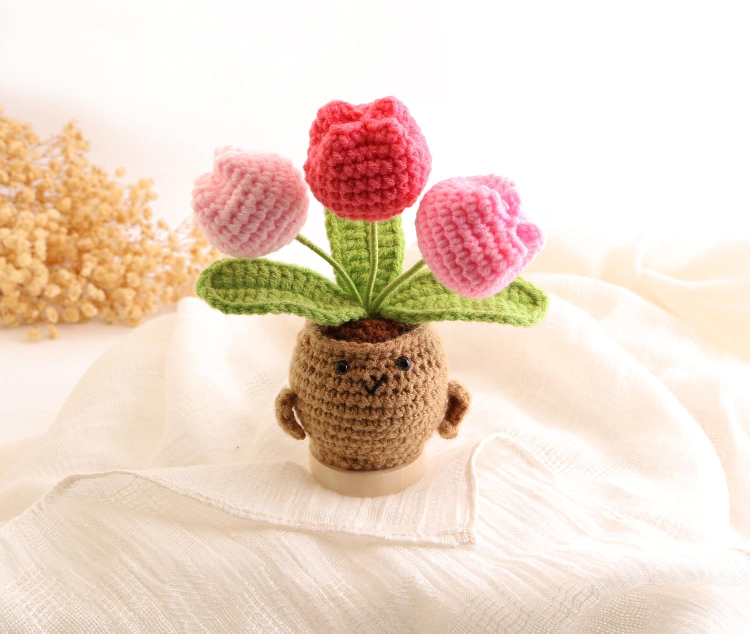 Hand-Woven Mini Tulip Potted Plants, Desktop Ornaments, Timeless Home Office Decorations, Perfect Handmade Gifts for Mother's Day, Graduation Season and Thanksgiving Day(Mixed Pink)