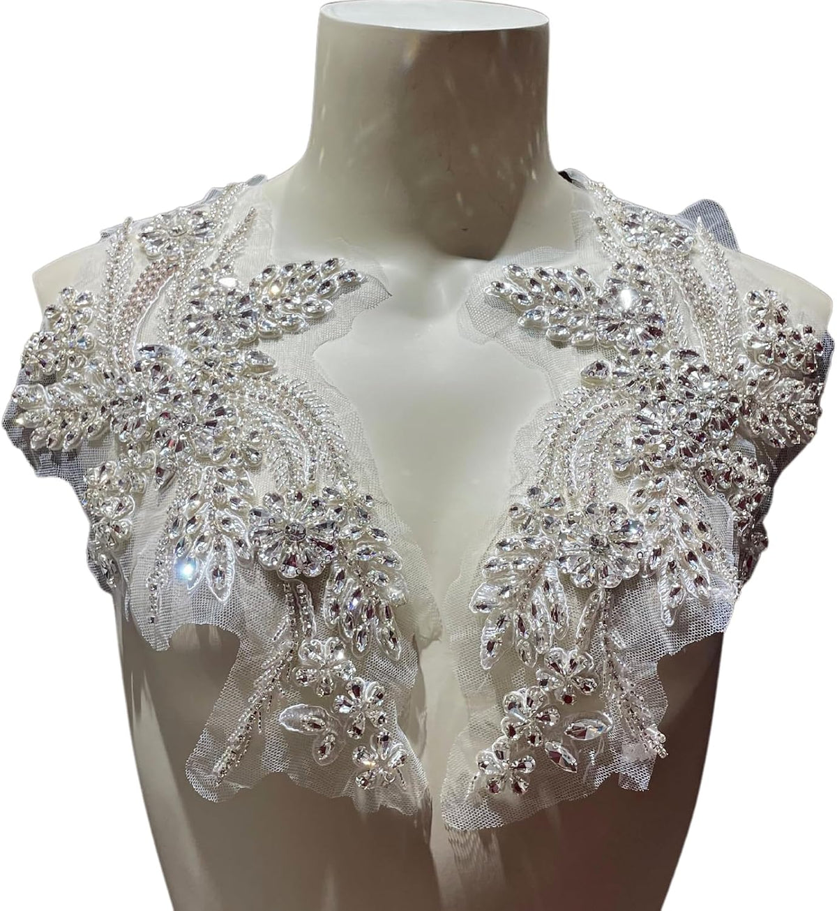 1Pair White Rhinestone Appliques for Dress,Suits,Gown,Clothing(White)