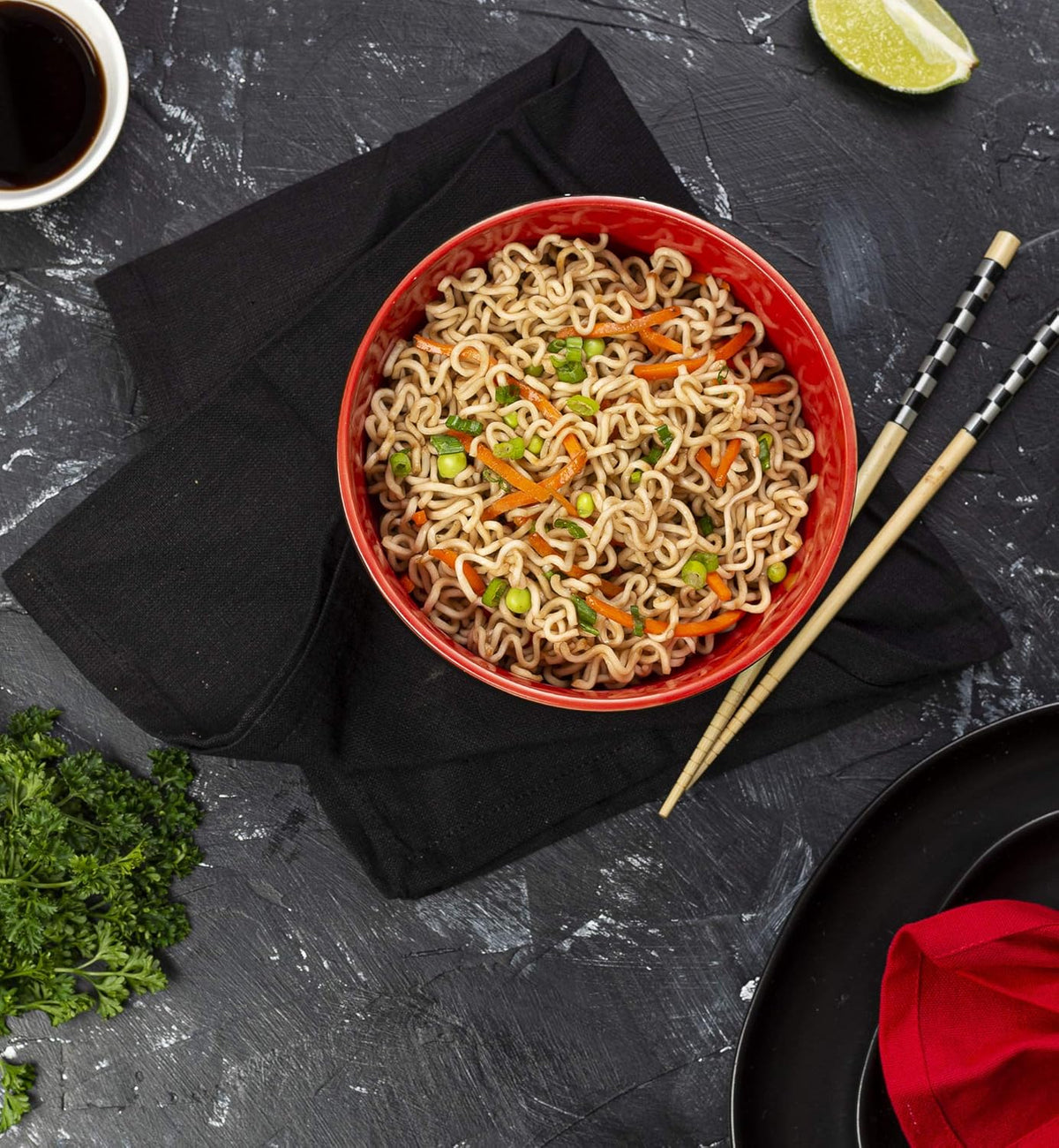 KooK Ceramic Japanese Noodle Bowl Set, 34 oz, Set of 4, Black/Red