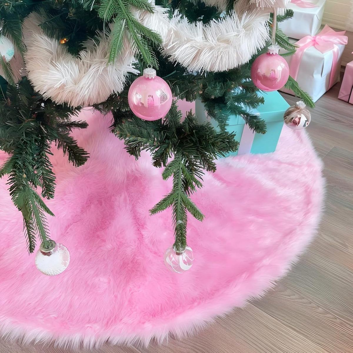 chichic 48 inch christmas tree skirt faux fur on a desk or shelf