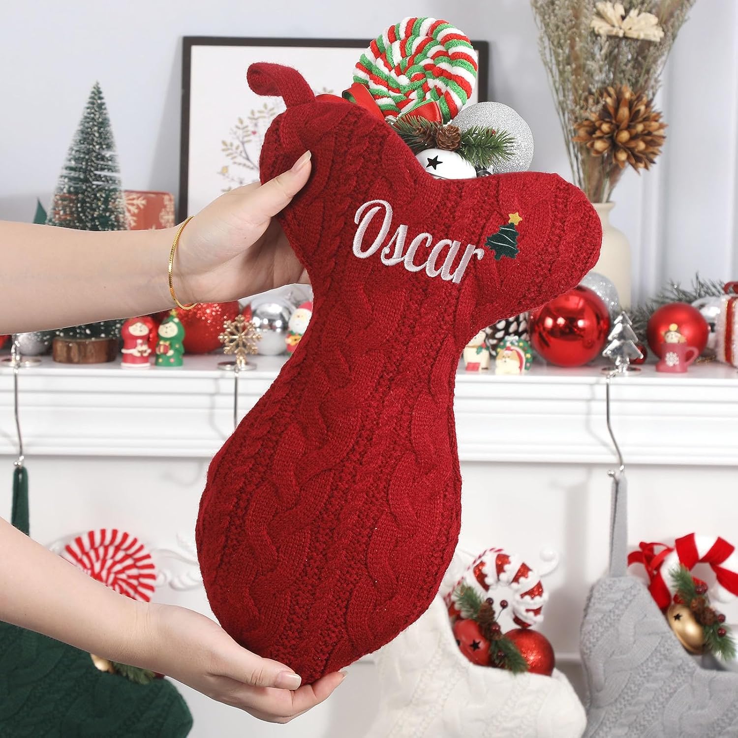 Personalized Cat Christmas Stockings, Large Custom Embroidered Name Stocking for Dog Cat, Fish Shape Xmas Stockings, Christmas Decorations Fireplace Hanging Stockings Family Holiday Stockings(1 Pack)