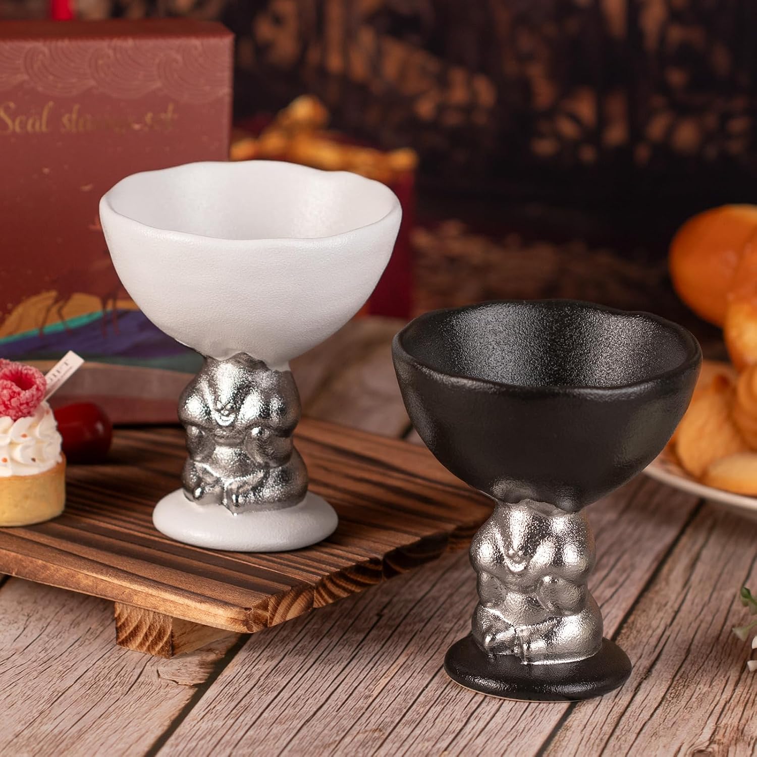 KAMMAK Ceramic Candle Holder with Silver Rabbit Figurine Base -Matte Black Scalloped Bowl Pedestal Stand for Pillar Candles, Animal-Inspired Design Black Rabbit High-Foot Bowl Candle Holder
