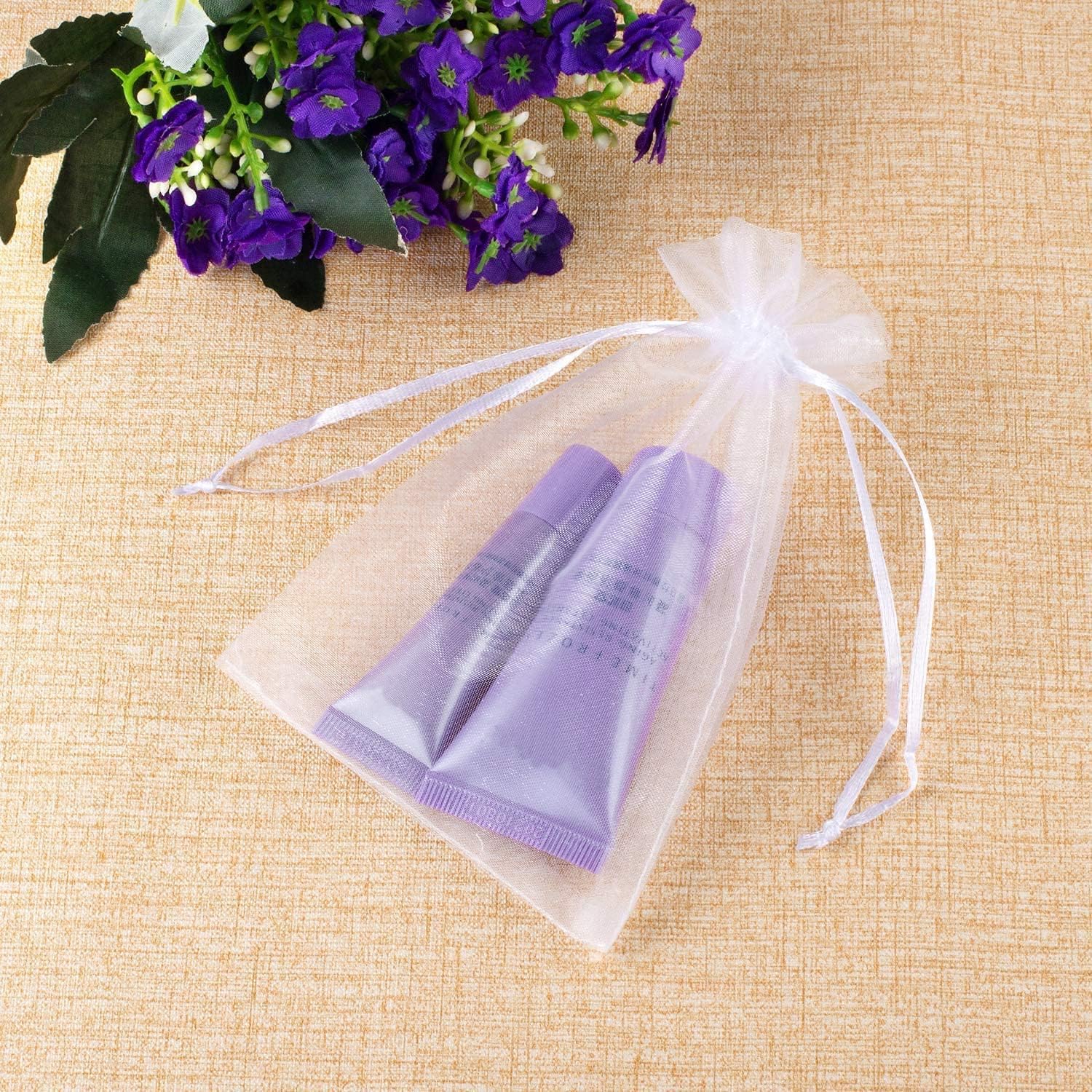 HongyiTime 100PCS Premium Sheer Organza Bags, White Wedding Favor Bags with Drawstring, 4x6 inches Jewelry Gift Bags for Party, Festival, Makeup Favor Bags,Net Gift Bags,Drawstring Goody bags