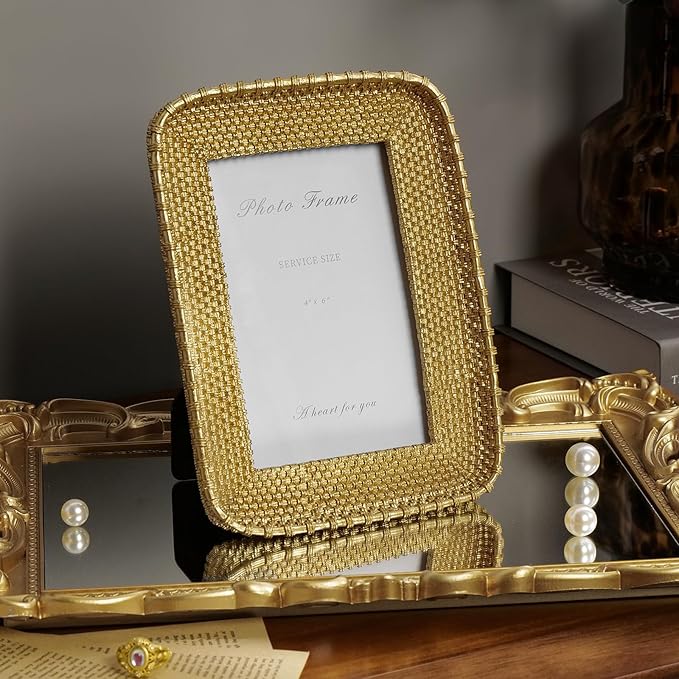 Cuspin 4x6 Picture Frame Vintage Gold Metal Rattan Textured Hand-Crafted Photo Frame with Glass Front, Antique Picture Frame for Tabletop Display & Wall Display, Retro Design Home Decor