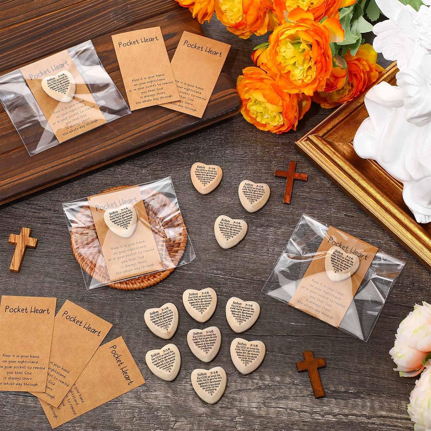 Leinuosen Christian Gifts John 3: 16 Pocket Hug Heart Token Wooden Bible Verses Token with Prayer Cards for Church Supplies(30 Set,Wood)