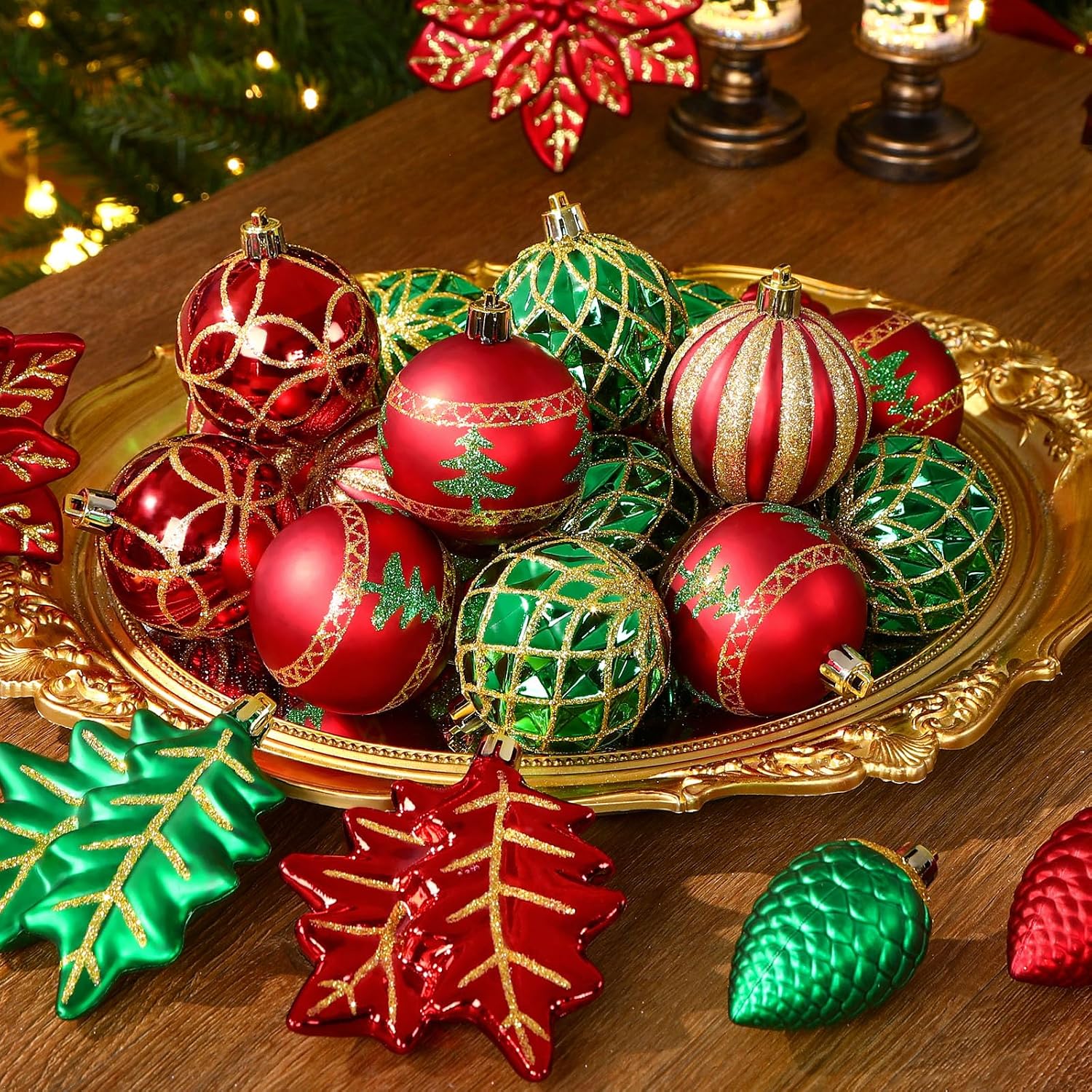 SHareconn 106PCS Christmas Balls Ornaments Set, Colorful Shatterproof Plastic Decorative Baubles for Xmas Tree Decor Holiday Wedding Party Decoration with Hanging Hooks, Red & Green Gold