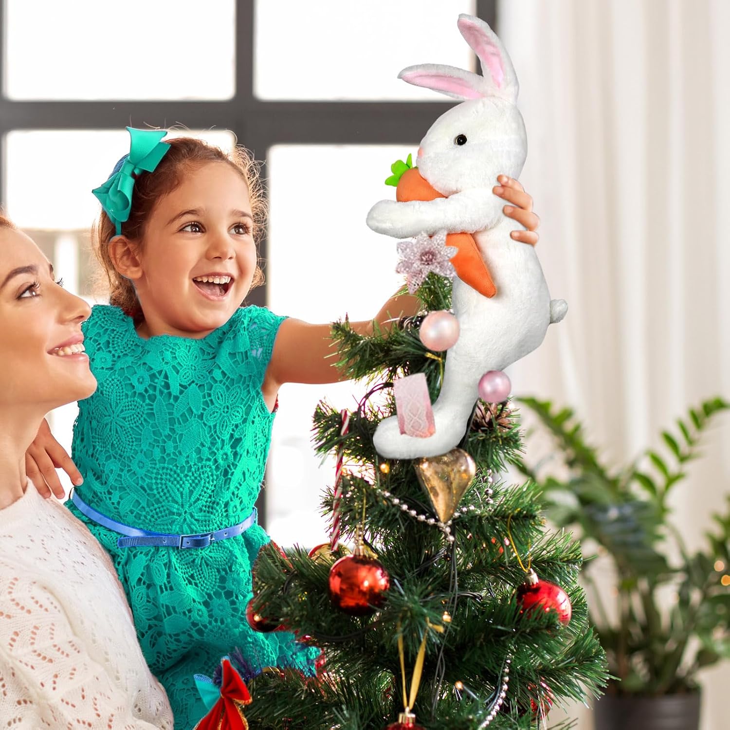 Hongsome Easter Bunny Tree Topper Decorations,Spring Plush Rabbit Hugged Carrot for Tree Basket Stuffers Holiday Home Party Supplies Decor White