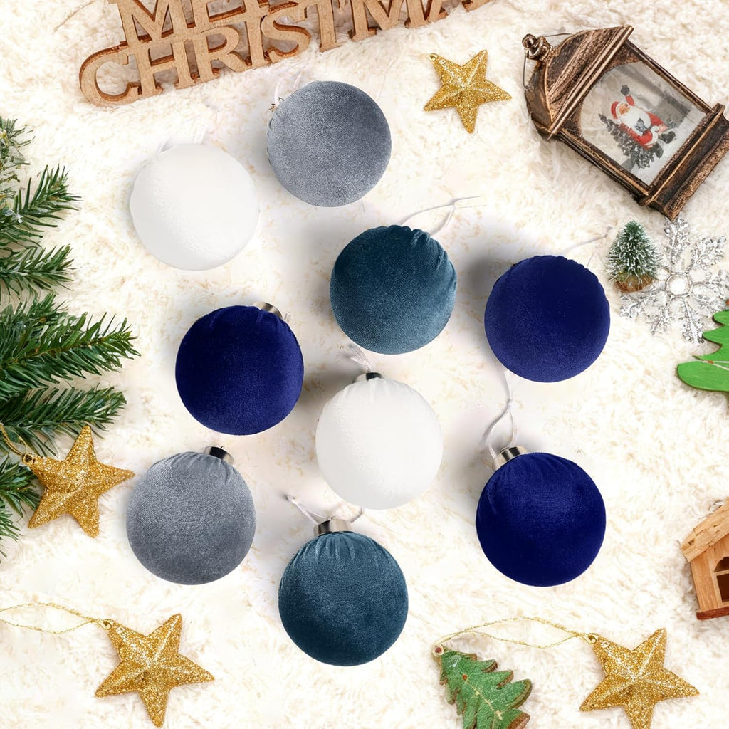 EverMerry 15 PCS Velvet Christmas Ornaments, 3.14’’ Christmas Ball Ornaments Set, Hanging Balls Decorations for Xmas Tree, Wreath, Garland, Home Decor (Blue and White)