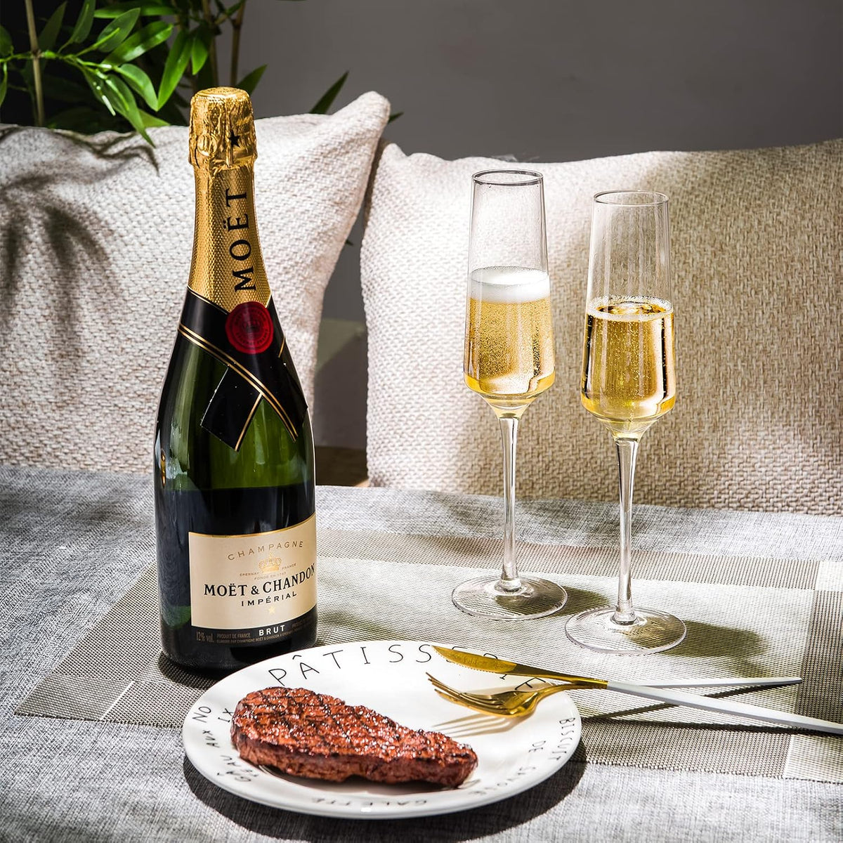 BACLIFE Champagne Flutes,Hand Blown Crystal Champagne Glasses Set 6, 7.5oz